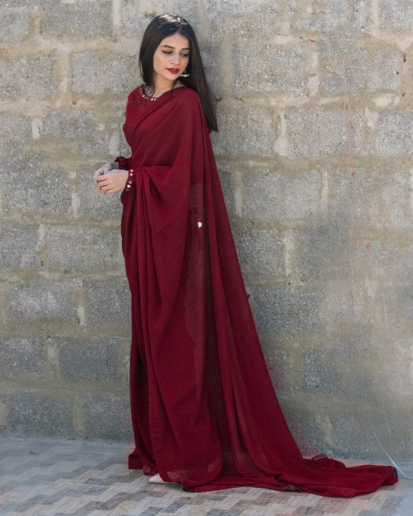Elegance Chiffon Saree With Lace Work Blouse